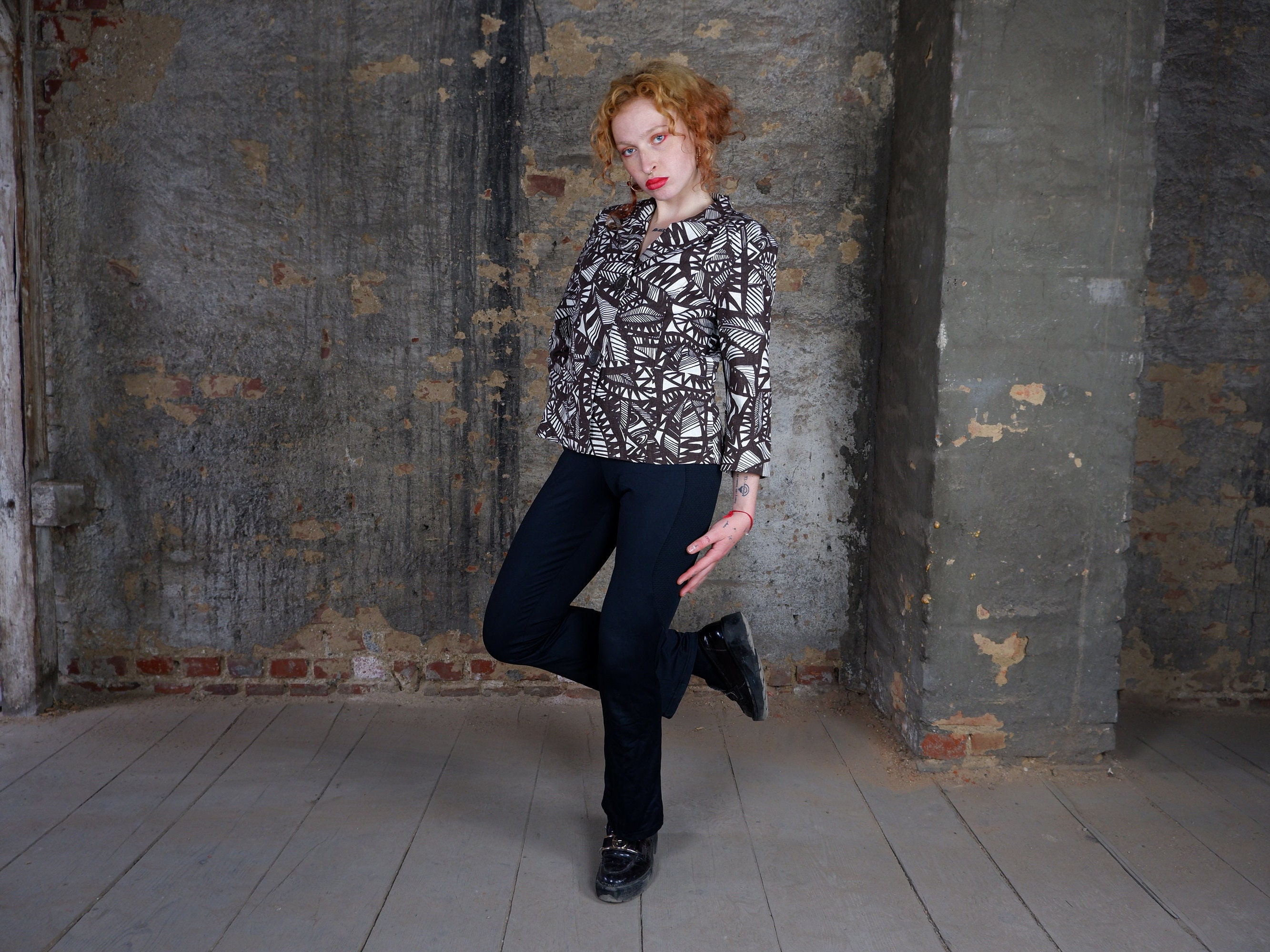 Y2K Linen Blend Blouse: Vintage Brown Pattern Jacket, Size S-M