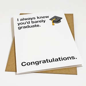 Carte de remise des diplômes sournoise pour nouveau diplômé universitaire - carte de diplômé universitaire - carte de félicitations drôle pour meilleur ami