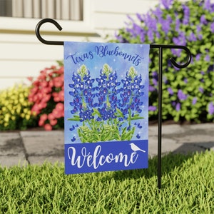 Texas Bluebonnets Welcome Garden & House Banner, Welcome Flag, Texas Flag, Nature Lover Flag, Colorful Welcome Flag With Bird and Bluebonnet