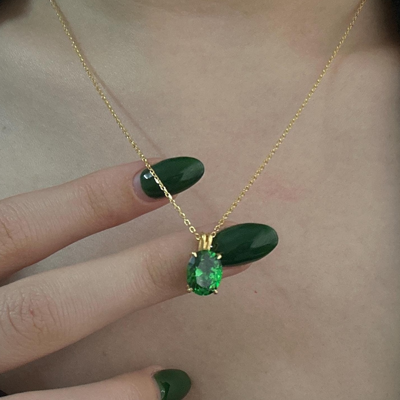 Monroe Emerald necklace