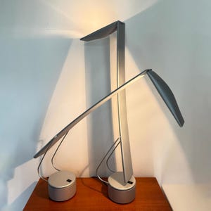 Vintage Italiana Luce Desk Lamp 'Dove' by Mario Barbaglia & Marco Colombo | Modern Italian, 1980s