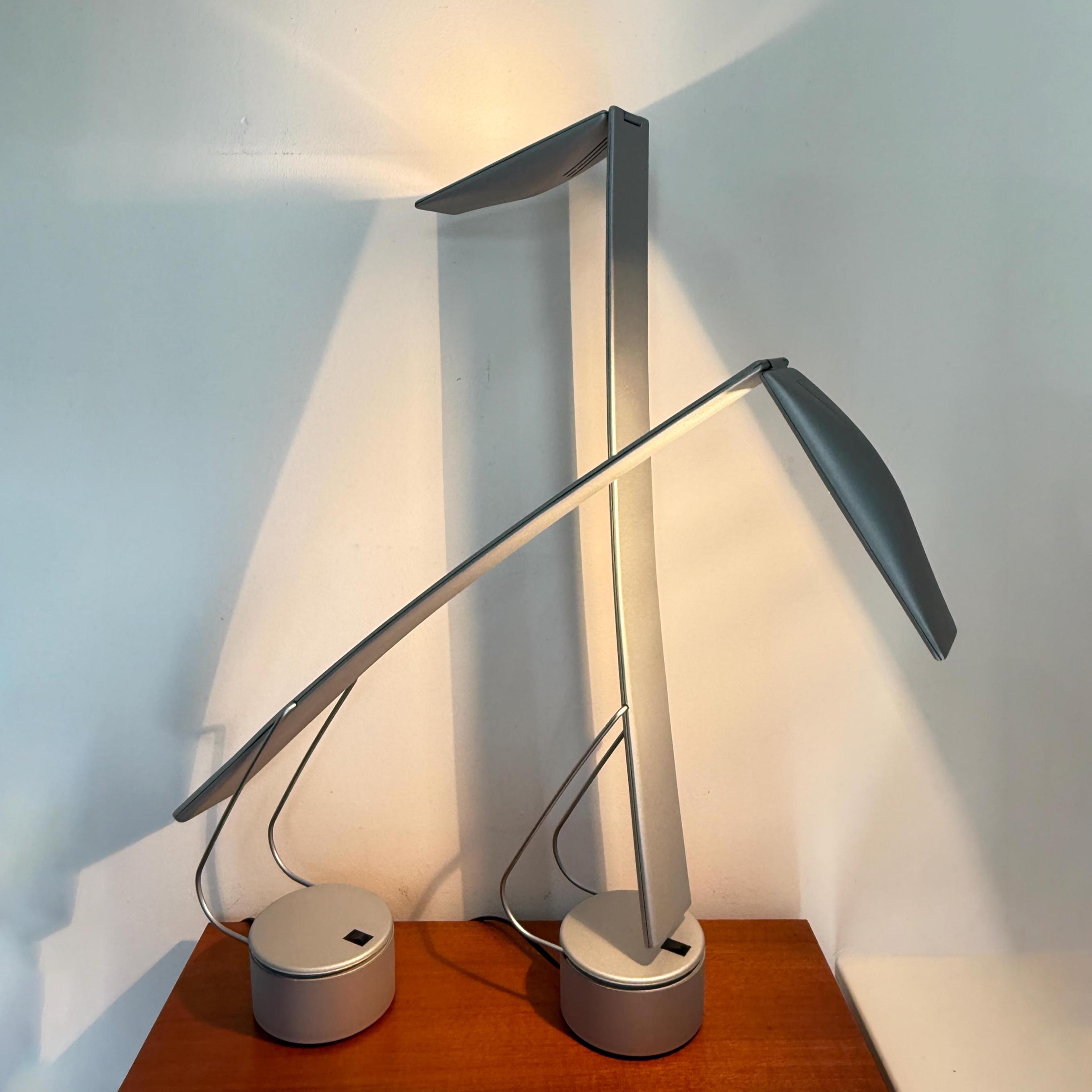 Dove desk lamp - Etsy 日本