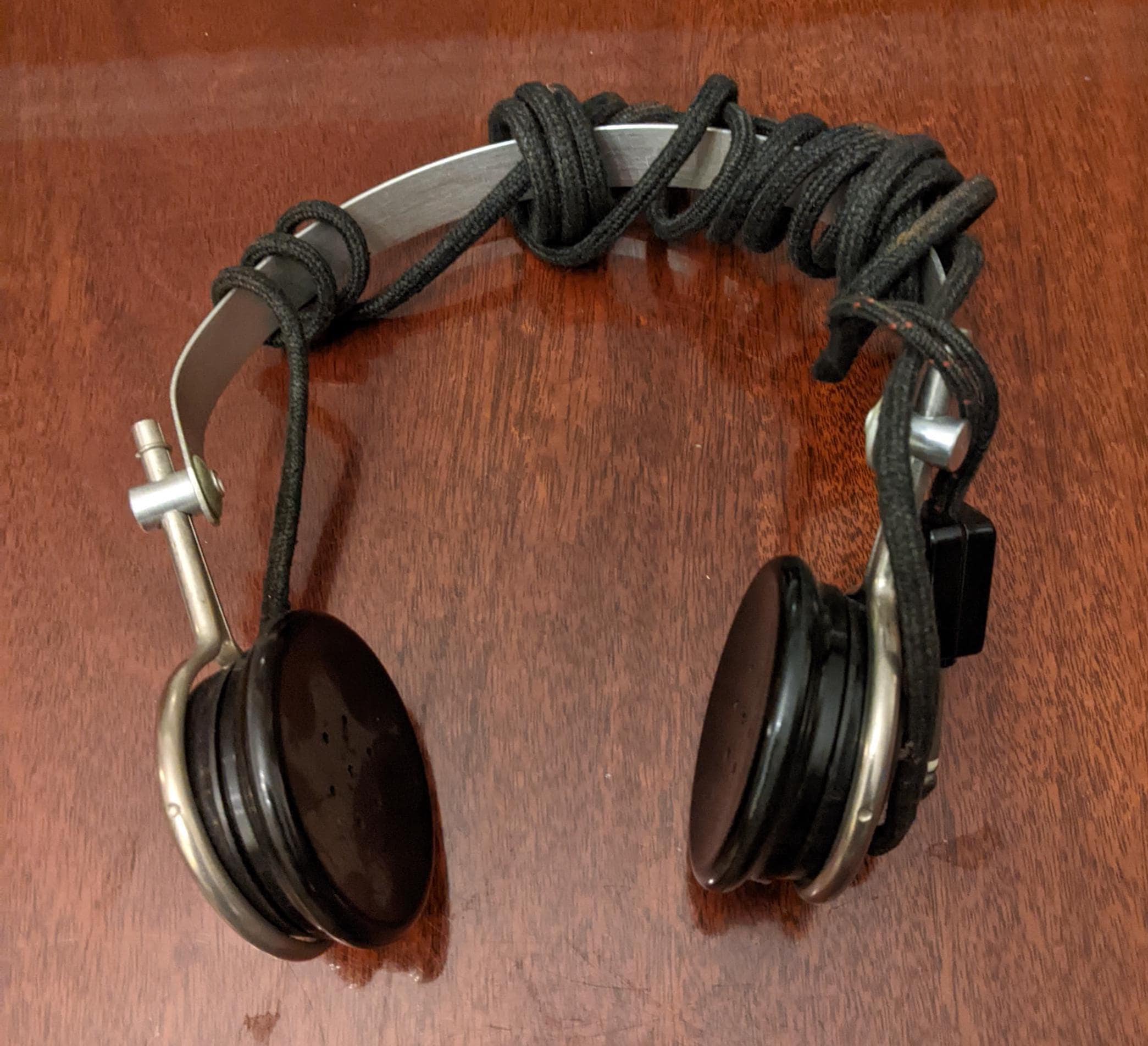 Casque Stéréo Vintage Akai ASE-9S – Fonctionnel – Occasion