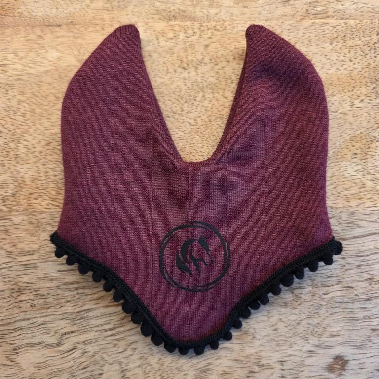 Tappi per orecchie cavallo in spugna con cordicelle in nylon e