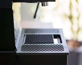 La Marzocco Linea Mini – Scaffale drenante Acaia Lunar con tappetino in gomma (vaschetta di raccolta)