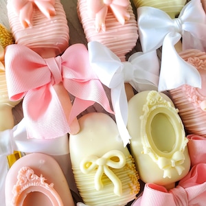 Pink Mini Cakesicles – Birthday Party Favors, Baby Shower Treats, Elegant Dessert for Special Occasions