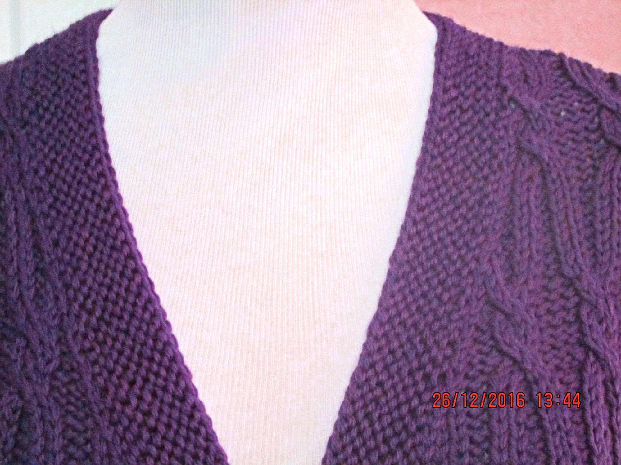 ニット・セーター IONSEOUL Cure Punching Cardigan (3color) JE1316 KNIT – UNION TOKYO