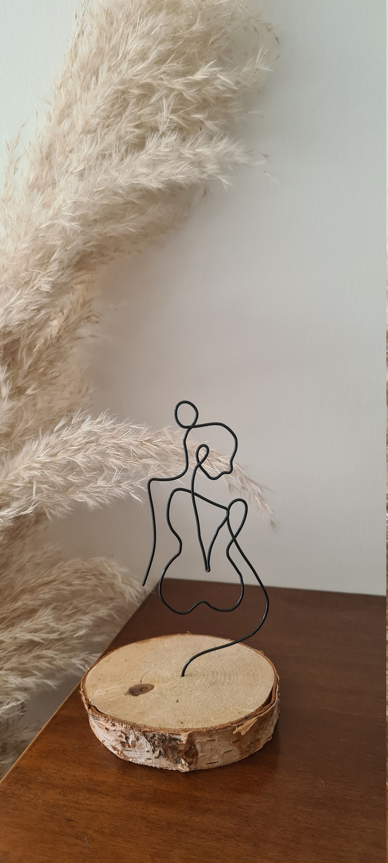 Silhouette Femme en Fil d'aluminium Noir