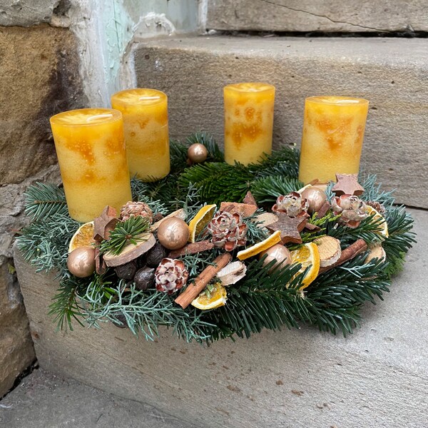 Adventskranz, Tanne-Koniferenmix, frisch, senfgelb