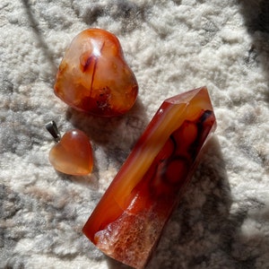 Carnelian Gift Set - Tower, Heart Palm Stone & Heart Necklace Pendant - Creativity, Confidence, Sacral Chakra