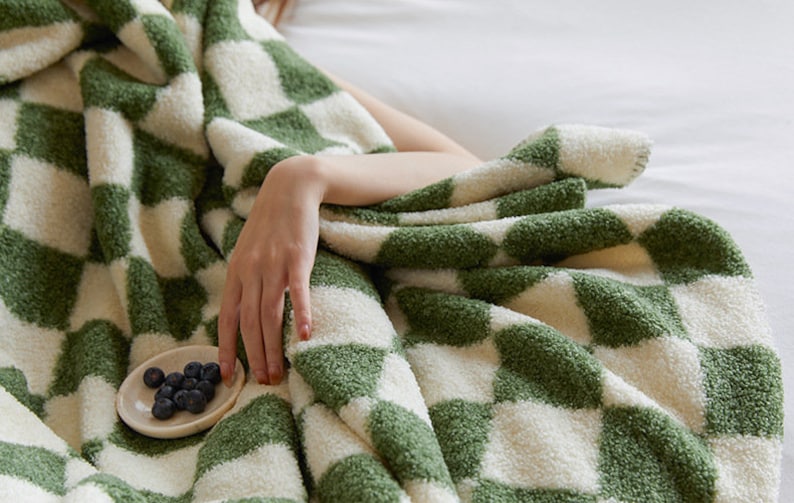 Checkered Green Cozy Blanket Warm Fleece Throw Blanket Etsy