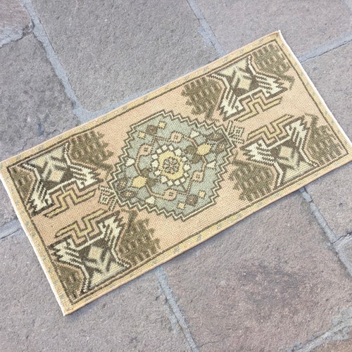Small Size Area Rug, shops Mini Turkish Rug, Tiny Oushak Rug, 1’5” x 3’1” ft, Free Shipping, Bathroom Rug, Bath Mats, Bath Rugs, Doormats, Yastiks