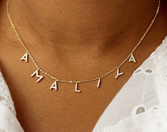 Collana personalizzata • collana con nome, nome, gioielli chirurgici in oro, acciaio inossidabile, ipoallergenici, resistenti all'acqua, da offrire per lei