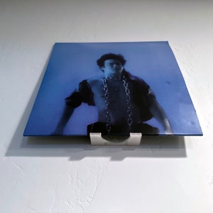 Minimalist Vinyl Record Wall Mounted Display Shelf - Permanent and Damage Free Mounting Options - Multi-Pack Discounts
