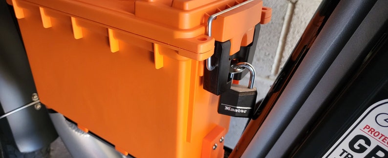 Lockable storage with this RadRunner Plus and RadRunner 2 ammo case mount.