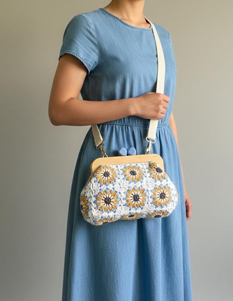 Handmade Crochet Granny Square Purse • Retro Wooden Frame, Boho Floral Bag image 8