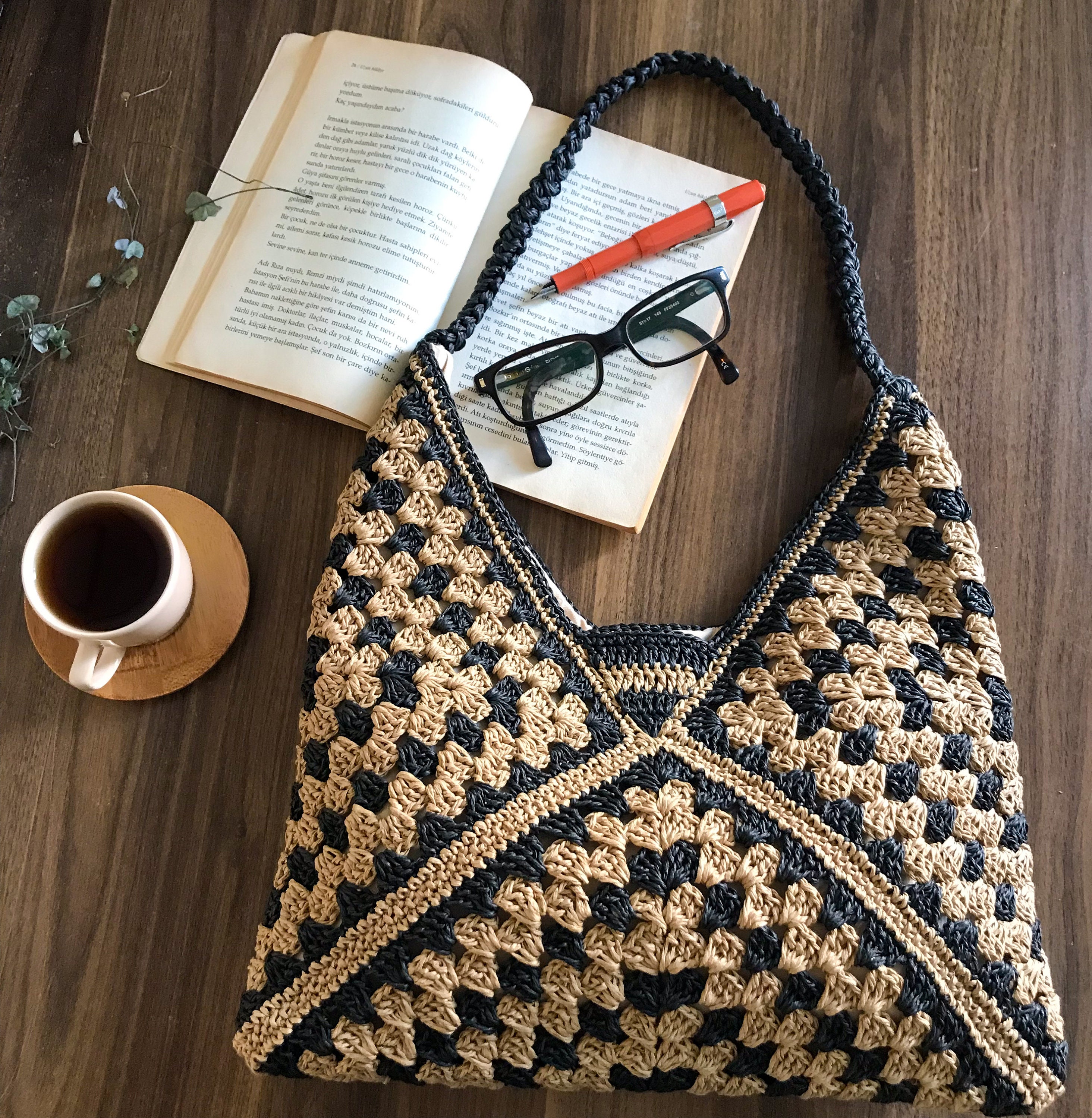 Crocheted Granny Square Raffia Hobo Bag, Retro Style - Etsy