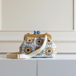 Handmade Crochet Granny Square Purse • Retro Wooden Frame, Boho Floral Bag image 3