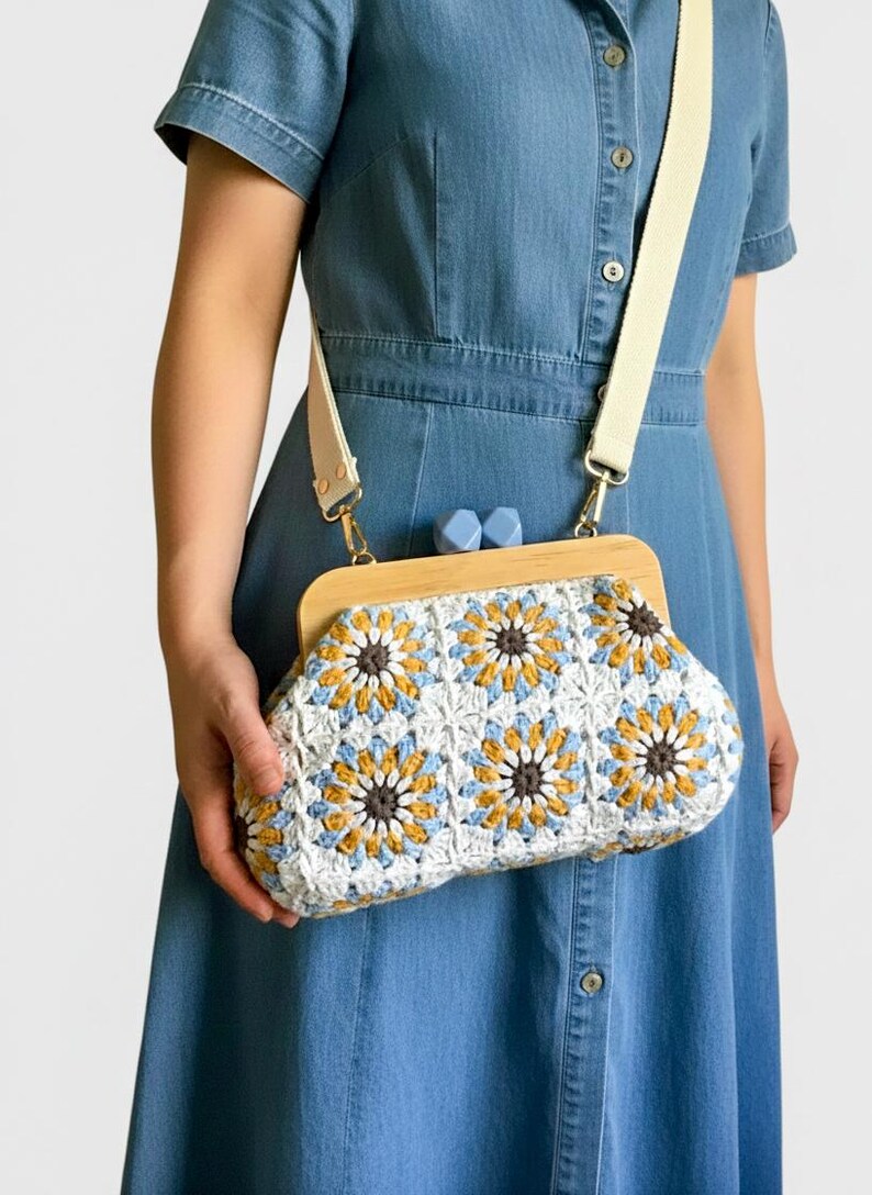 Handmade Crochet Granny Square Purse • Retro Wooden Frame, Boho Floral Bag image 4