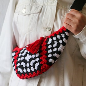Crochet Free Bag, Small Crossbody Bag, Granny Square Flower Purse, Belt Bag, Sling Bag for Women, Crochet Fanny Pack, Christmas Gift for Her