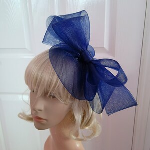 Navy blue crin fascinator wedding hat on headband ( can change into clips or comb)
