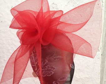 rode crin fascinator trouwhoed op hoofdband (kan veranderen in clips of kam)