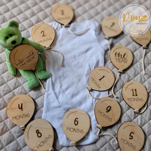Marqueurs du mois pour bébé en forme de ballon | Cartes bébé étape importante | Blocs bébé jalon | Marqueurs pour bois et acrylique | Baby Shower | Accessoire photo