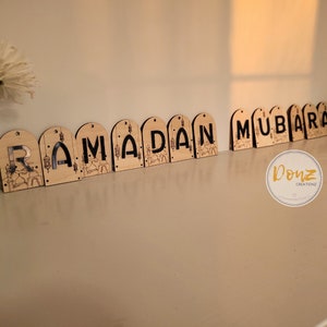 Ramadan Mubarak Banner | Acrylic | Wood | Decor | Islam | Crescent Moon | Lanterns | Arabic | Mubarak | Iftar | Wall Sign | Kareem | Mosque