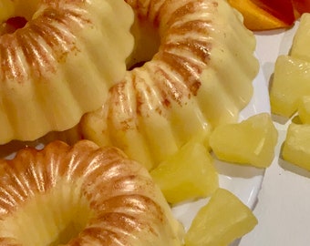 Pineapple Pound Cake Soap. 5.5 oz.