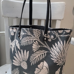 Designer Block Print Shopper Bag, Canvas Shopper, Market Bag, Chunky Tote Bag, Chubby Shopper Bag, GRD, Stylish Shopping Bag, USA, Trendy