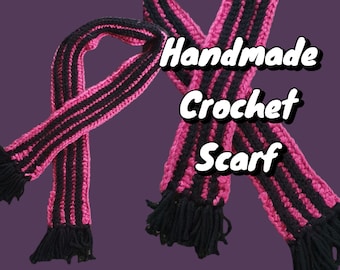 Bufanda de crochet gruesa de rayas rosa fuerte y negra hecha a mano / emo / gótica / alternativa