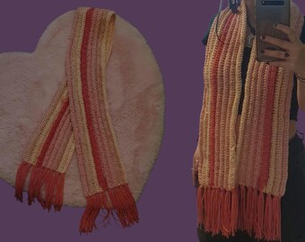 Bufanda de crochet hecha a mano con diseño de manta en tono ombré en color rosa