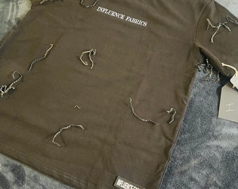 Black tee shirt