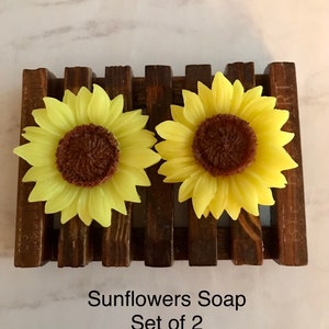 Sunflower Small  Soaps, Gift, Soap, Mother’s Day, Teacher Gift , Wedding favors, Bridal favors, Baby shower favors, Flower Soap.