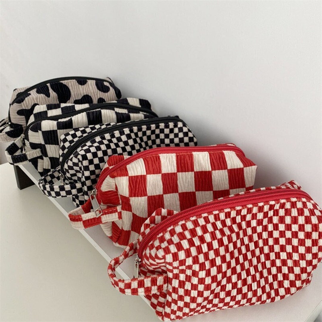 Makeup Bag for Women, Checkered Cosmetic Case, Travel Cosmetic Organizer  with Adjustable Dividers, Red