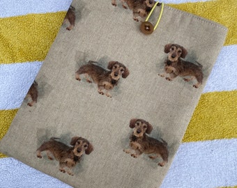 Dachshund book sleeve, book cover, book lover, book worm, books, book lover gift, gift for mum, gift for fiction lover, sausage dog gift