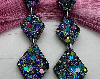 Trio Diamond Danglies in a dark blue glitter mix