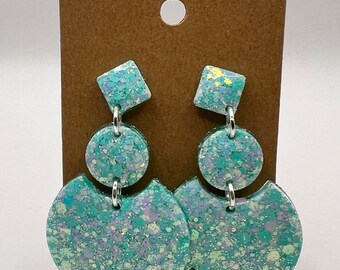 Trio drop Danglies in a mint green glitter mix