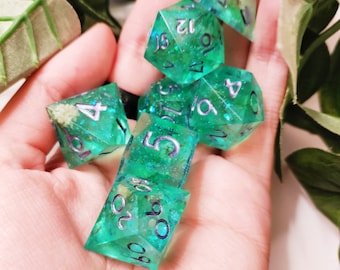 Juego de dados personalizados de 7 piezas para juegos de rol de mesa (D&D) de Dungeons & Dragons, dados poliédricos d20 por encargo.