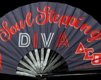 High Quality Large Clack Fans – 13&quot; Personalized Bamboo Folding Hand Fans for Line Dancing and Parties