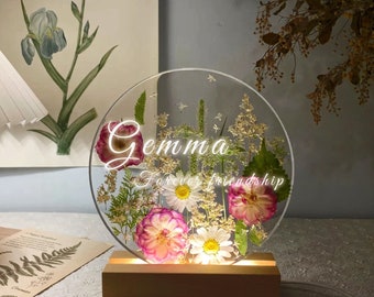 Dried Flowers Personalized Night Lamp - Kids Room Decor - Customized Name Lamp Nighttime Gift - Kids Room Decor - Personalized Gift