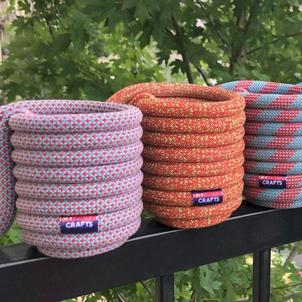 Upcycled rope - standard can holder