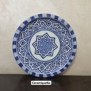 Plato de cerámica marroquí 100% pintado a mano.