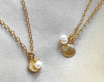 ブレスレット LESS IS MORE 14K gold field pearl necklace CLAM 14K Gold Filled Real Pearl Necklace Choker, Freshwater