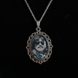 George Harrison / The Beatles, Retro, Vintage Classic Rock Necklace