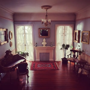 Handmade, elegantly designed parlour, high-quality unique new, at the highest level