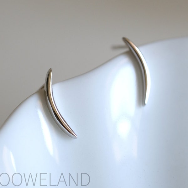 Curved Line Silver Earrings - Dainty 925 Sterling Silver Stud Friction Push Back for Children Girl Women, Minimalist, Simple, Basic Unique