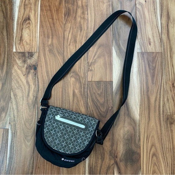 Sherpani Milli Crossbody Bag