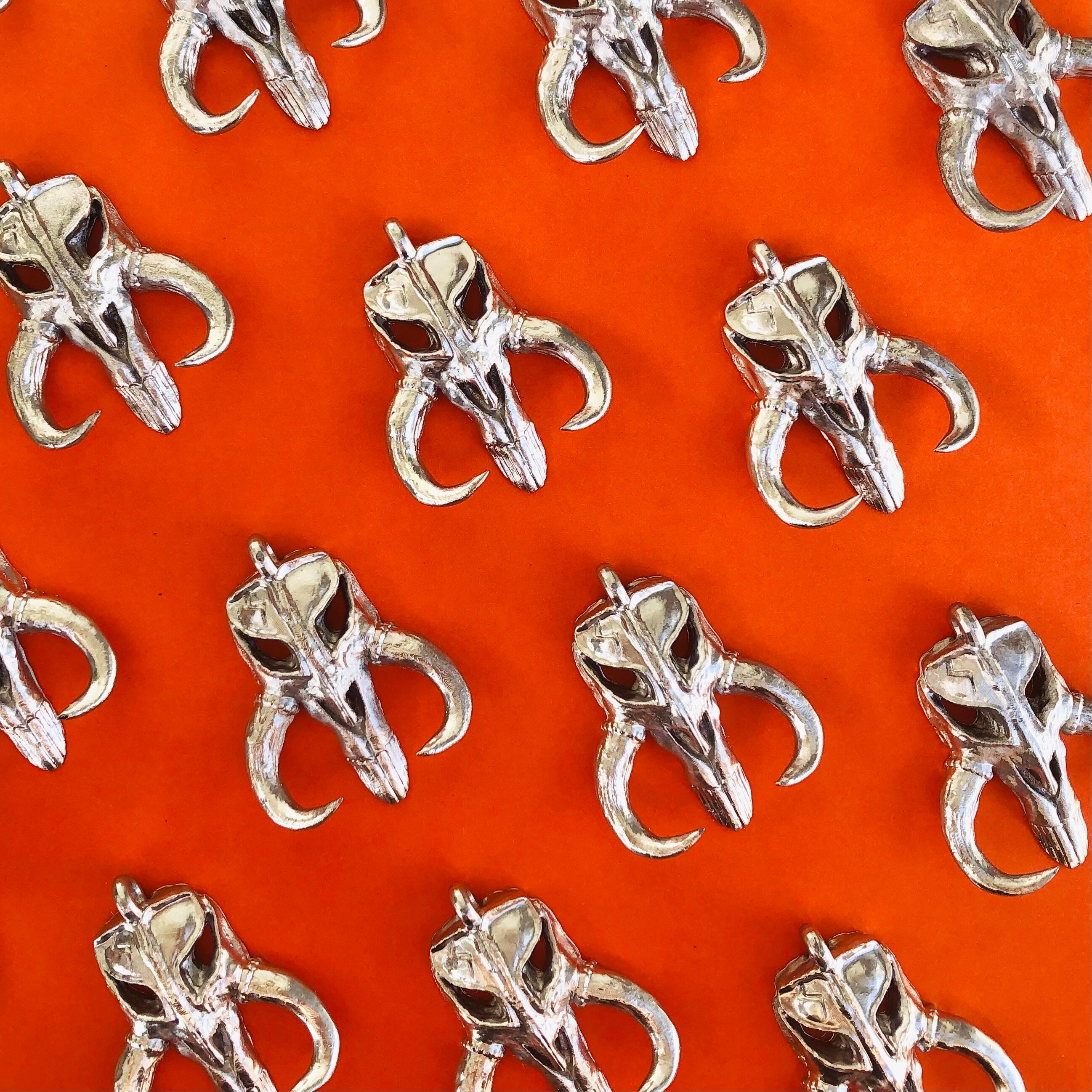 Mandalorian Mythosaur Keychain resin Etsy