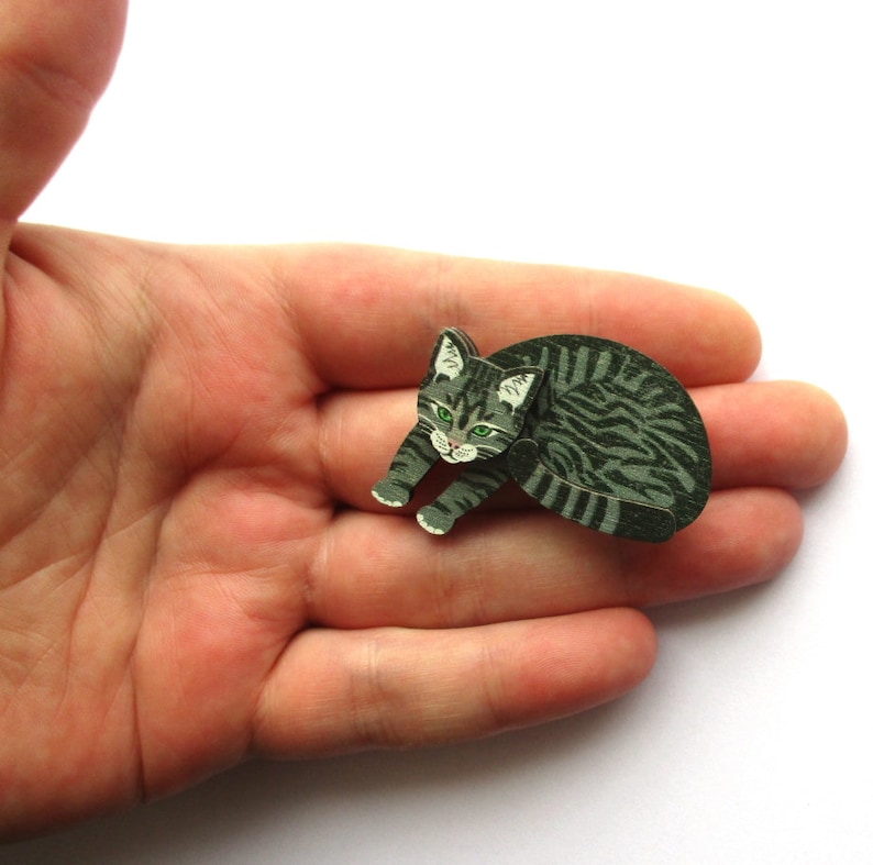 Broche En Forme De Chat Mignon Scientifique Sur Le Thème Chimique En émail Pour Vêtements, Sacs, Sacs à Dos, Décoration De Fête, Cadeau Pour